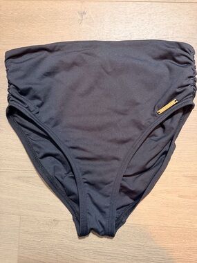 Vince Camuto black high waist swim bottom. Small
